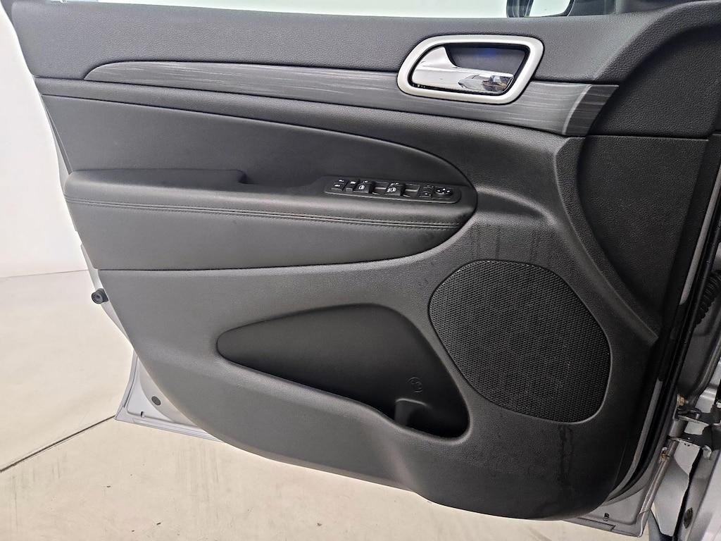 used 2019 Jeep Grand Cherokee car, priced at $20,998