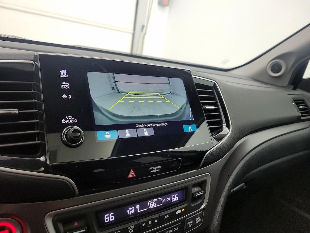 used 2021 Honda Pilot car, priced at $29,998