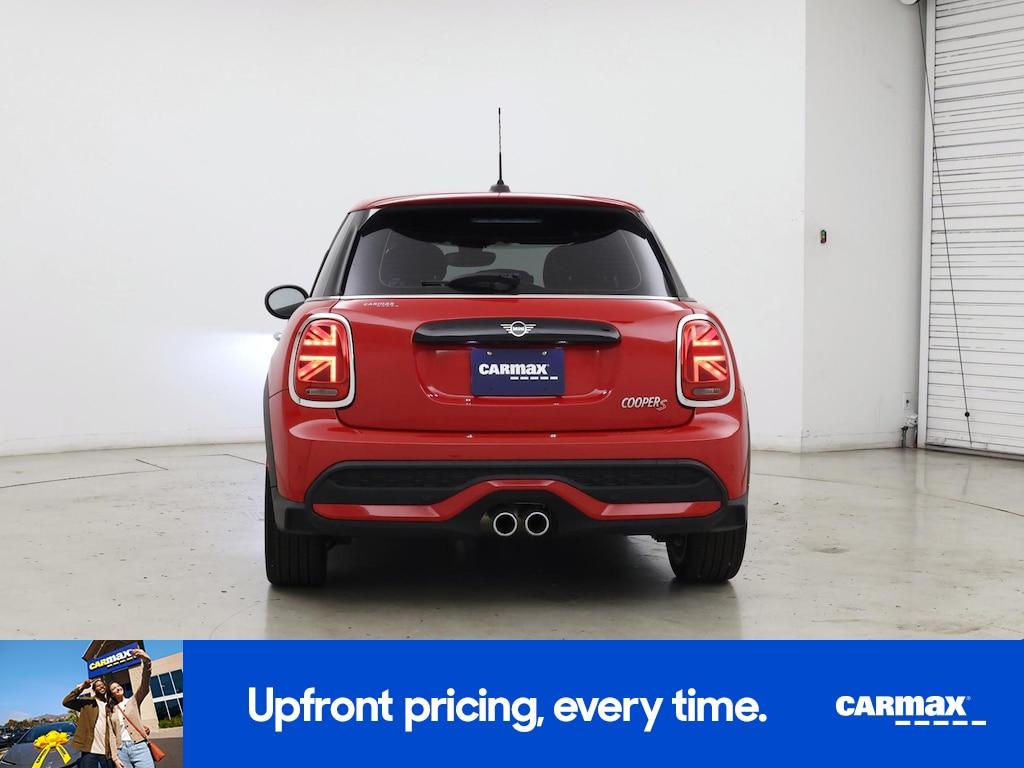 used 2023 MINI Hardtop car, priced at $25,998