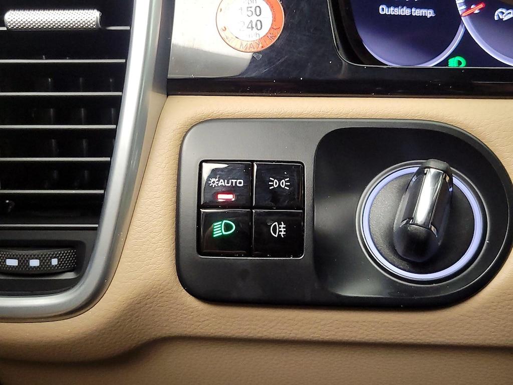 used 2021 Porsche Cayenne car, priced at $57,998