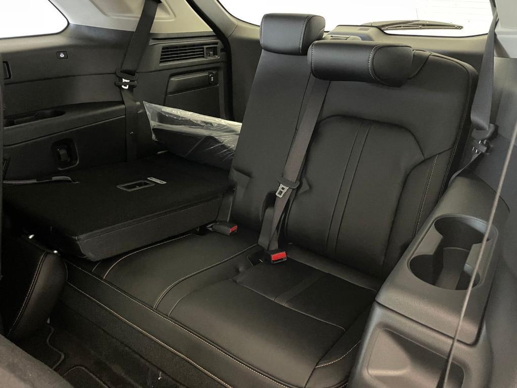 new 2025 Mazda CX-90 car, priced at $55,482