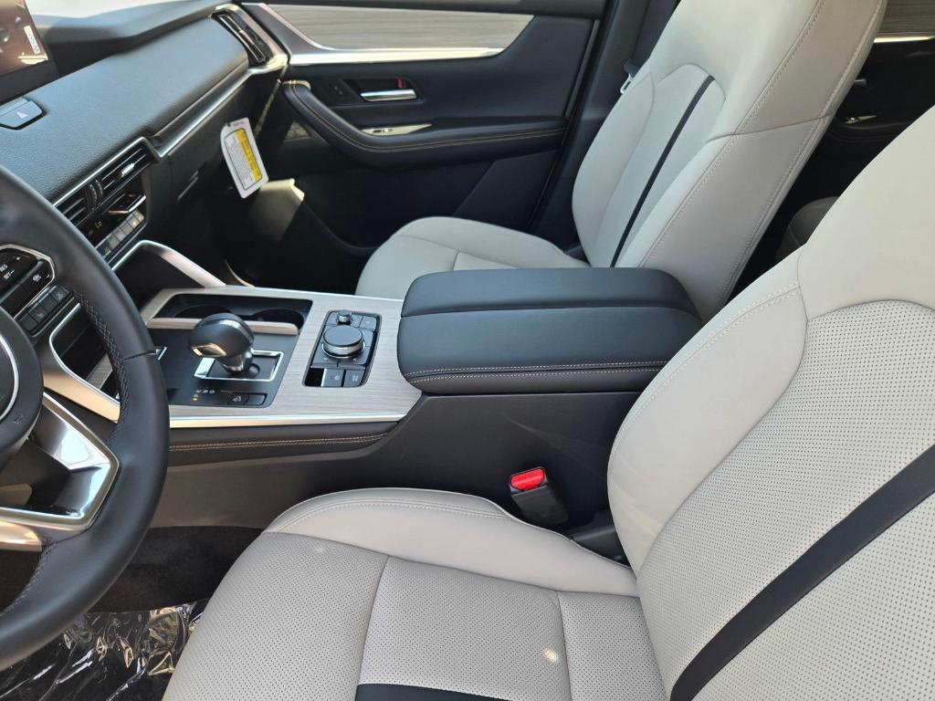 new 2025 Mazda CX-90 PHEV car, priced at $50,935