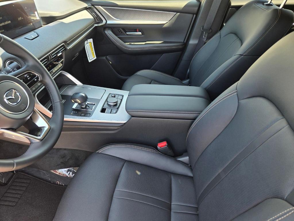 new 2025 Mazda CX-70 car, priced at $42,820