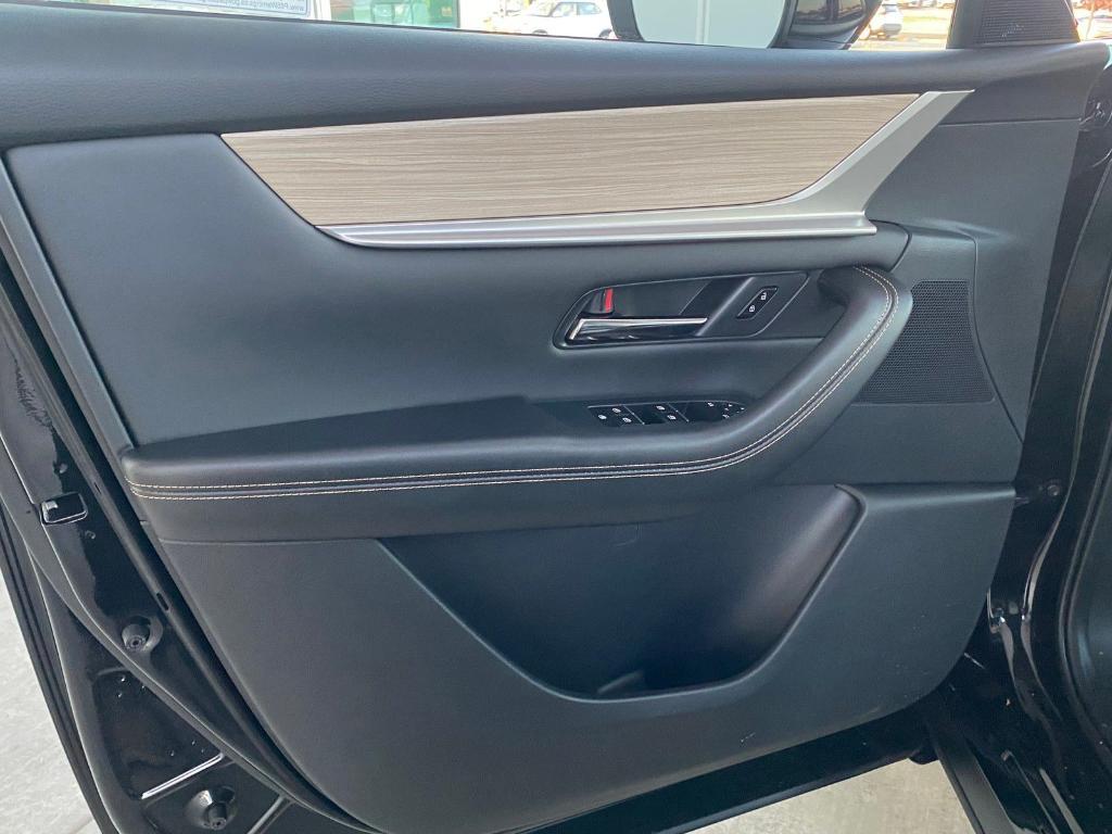 new 2025 Mazda CX-90 car, priced at $50,331