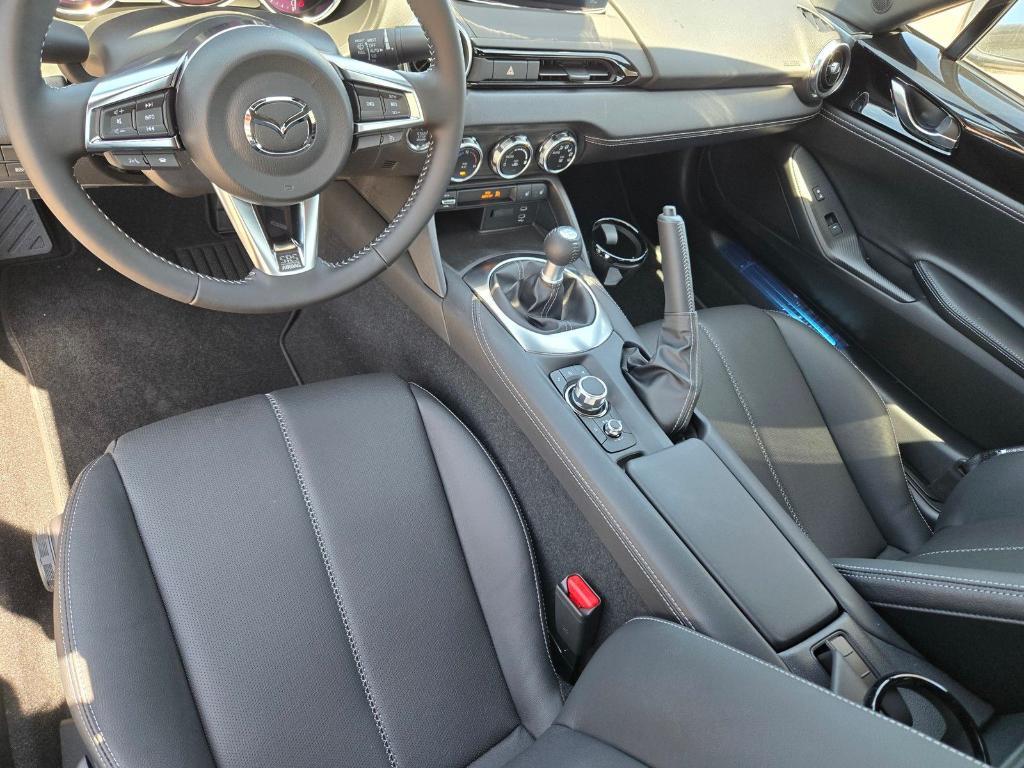 new 2025 Mazda MX-5 Miata RF car, priced at $39,515