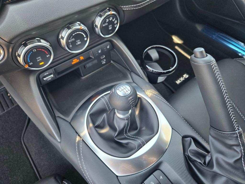 new 2025 Mazda MX-5 Miata RF car, priced at $39,515