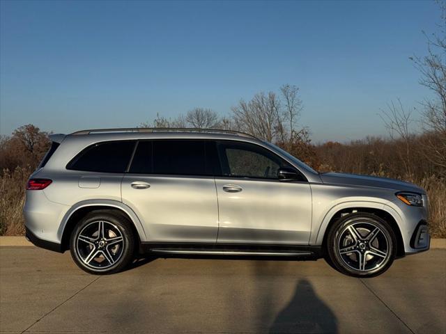 new 2025 Mercedes-Benz GLS 450 car, priced at $100,800