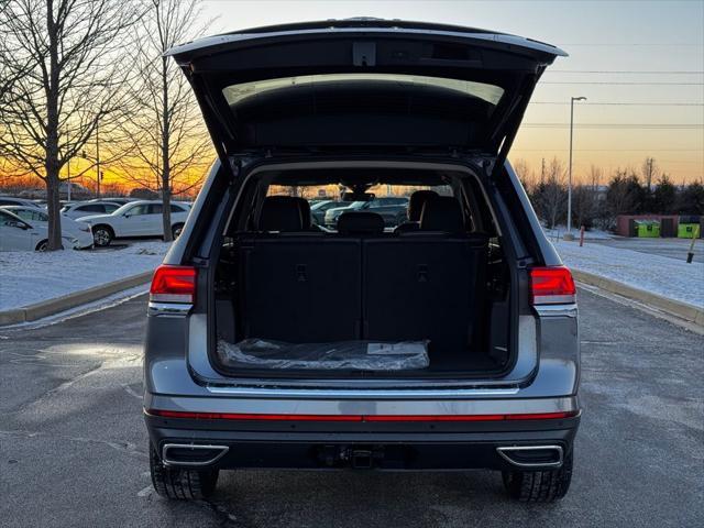 new 2025 Volkswagen Atlas car, priced at $46,413