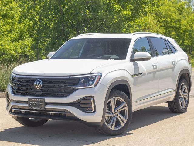 new 2024 Volkswagen Atlas Cross Sport car, priced at $45,211