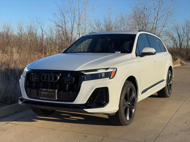 new 2025 Audi Q7 car, priced at $77,750