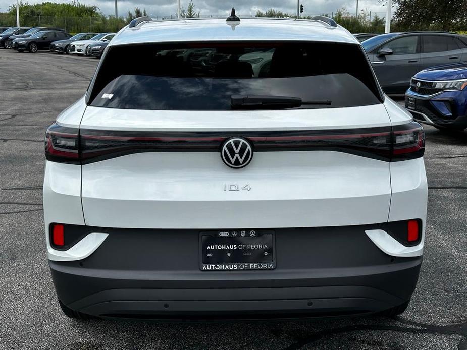 new 2024 Volkswagen ID.4 car, priced at $39,999