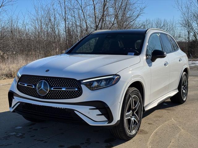 new 2025 Mercedes-Benz GLC 300 car, priced at $60,035