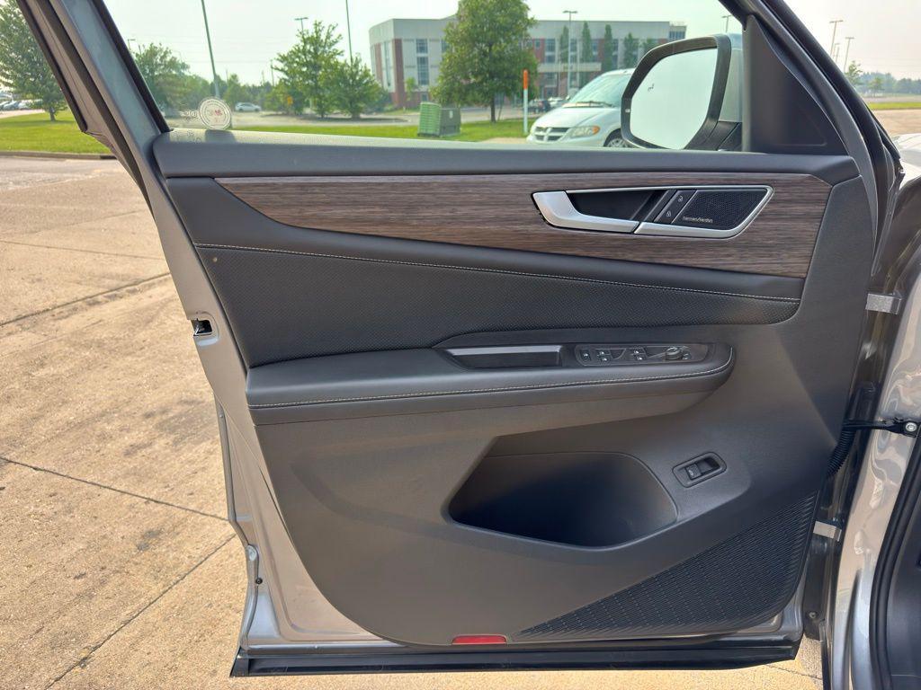 used 2024 Volkswagen Atlas car, priced at $58,871