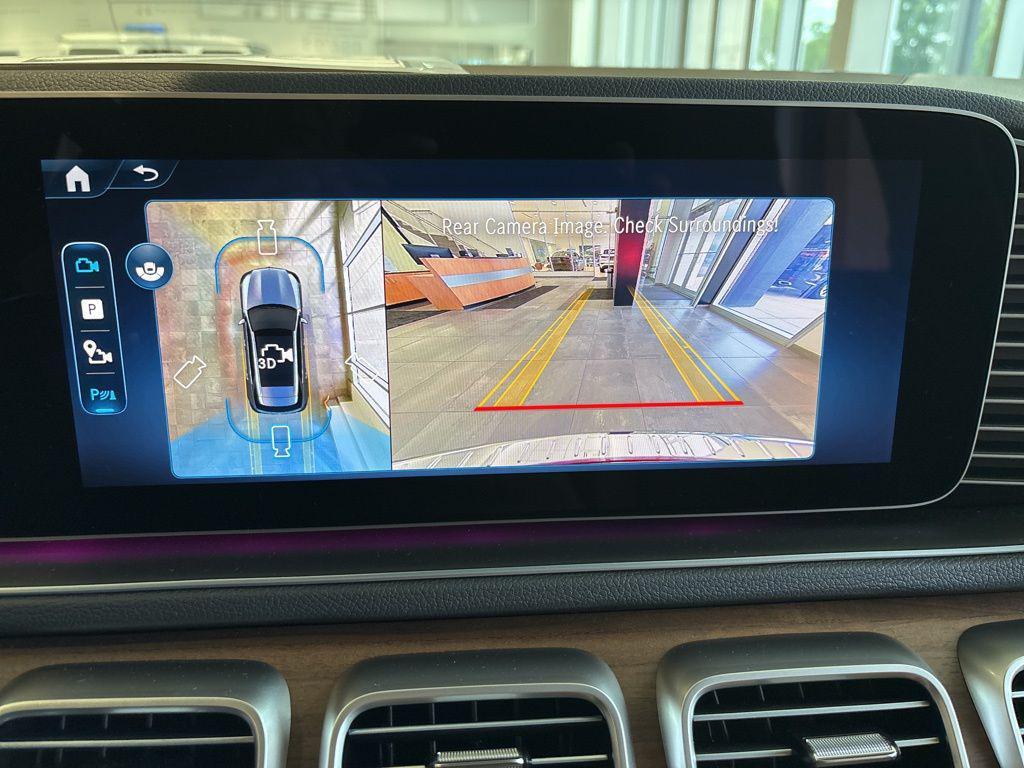 new 2025 Mercedes-Benz GLE 450 car, priced at $87,978