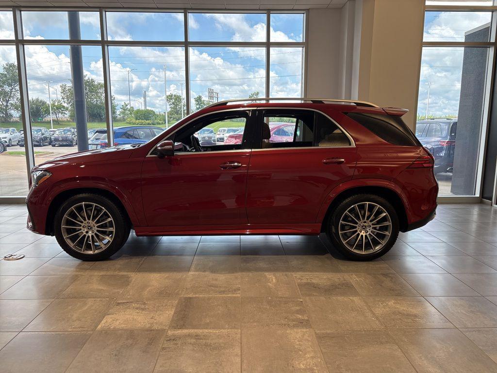 new 2025 Mercedes-Benz GLE 450 car, priced at $87,978