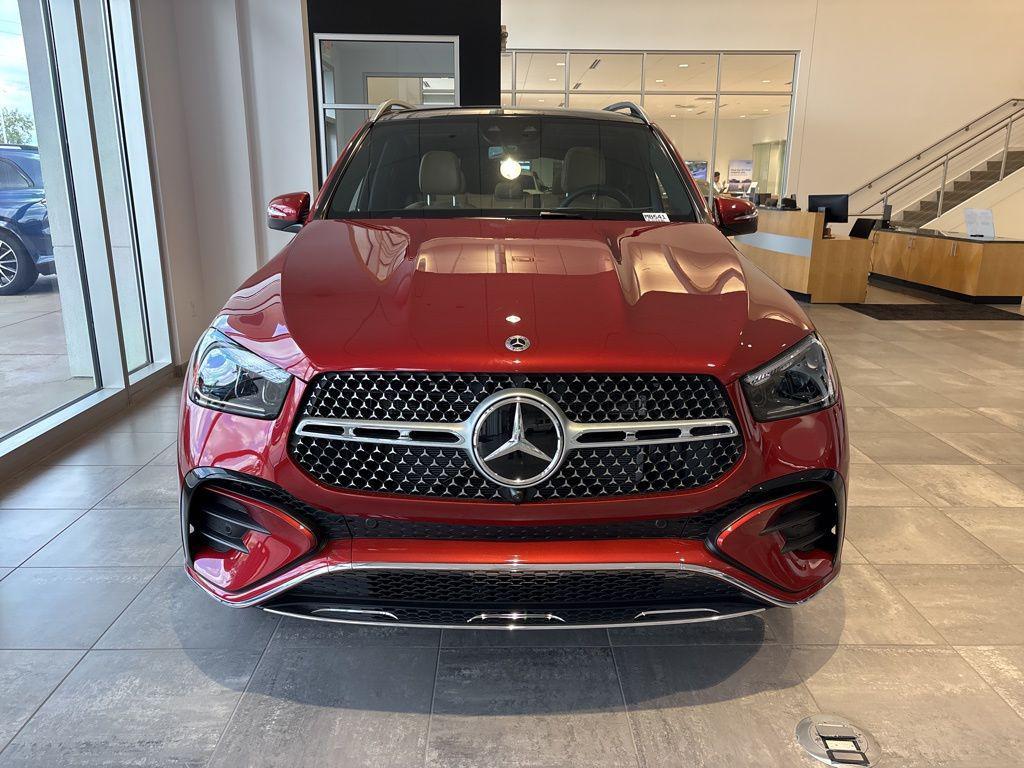 new 2025 Mercedes-Benz GLE 450 car, priced at $87,978
