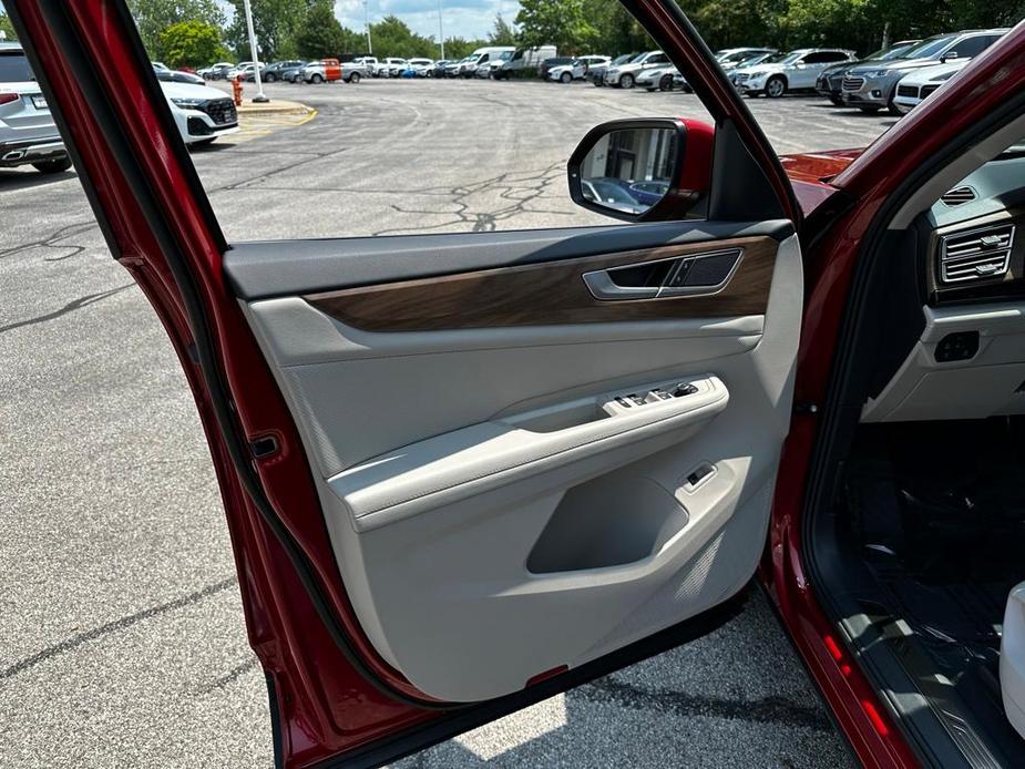 new 2024 Volkswagen Atlas car, priced at $41,992