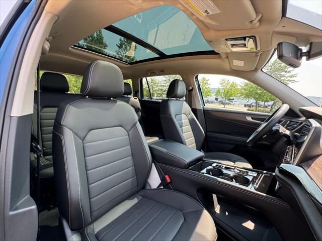 new 2025 Volkswagen Atlas car, priced at $47,538