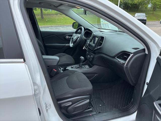 used 2019 Jeep Cherokee car, priced at $16,369