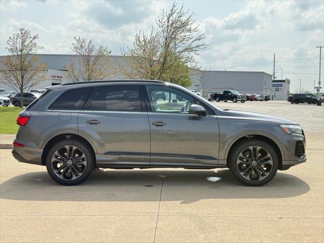 new 2025 Audi Q7 car, priced at $75,118