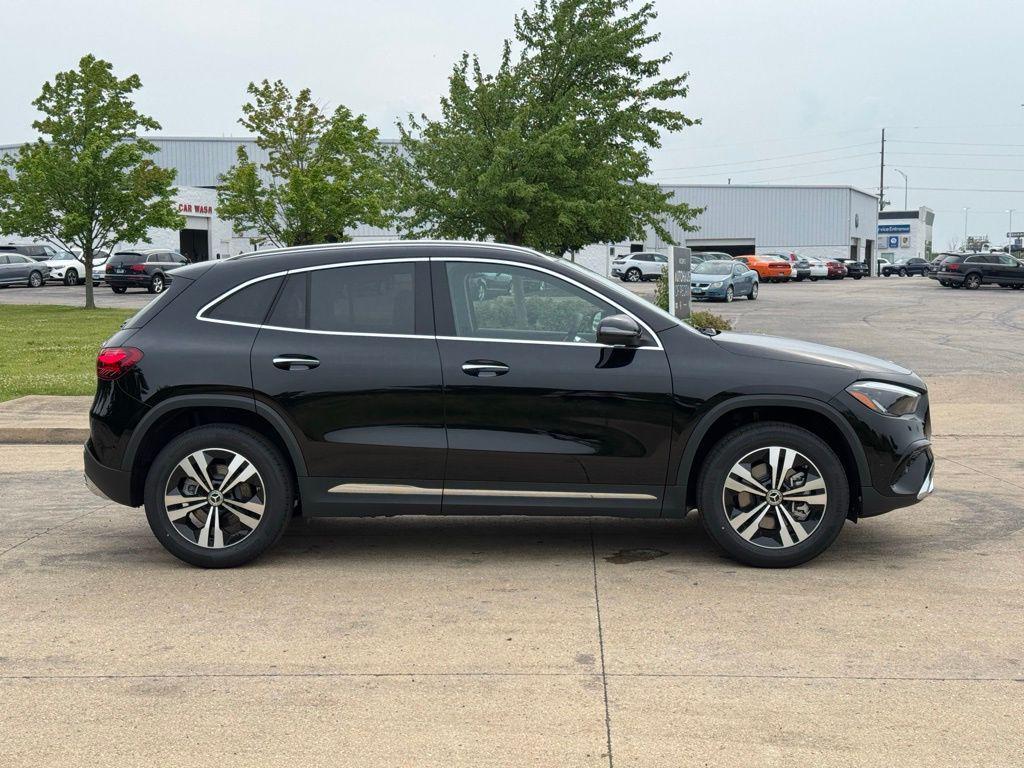 new 2025 Mercedes-Benz GLA 250 car, priced at $49,488