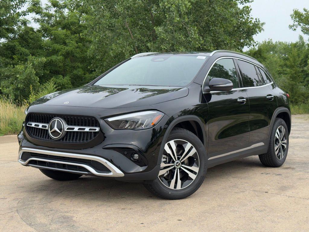 new 2025 Mercedes-Benz GLA 250 car, priced at $49,488