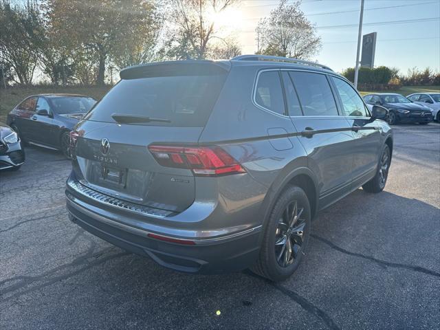 new 2024 Volkswagen Tiguan car, priced at $33,306