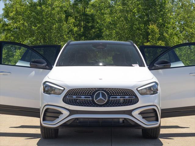 new 2024 Mercedes-Benz GLA 250 car, priced at $51,790