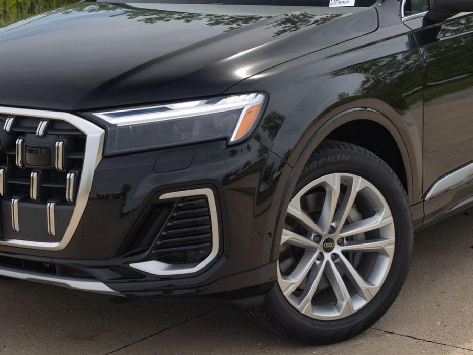 new 2025 Audi Q7 car, priced at $70,400