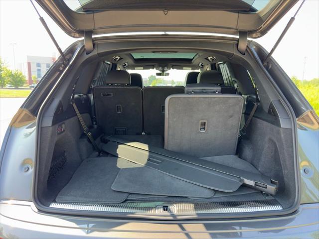 used 2022 Audi Q7 car, priced at $25,368