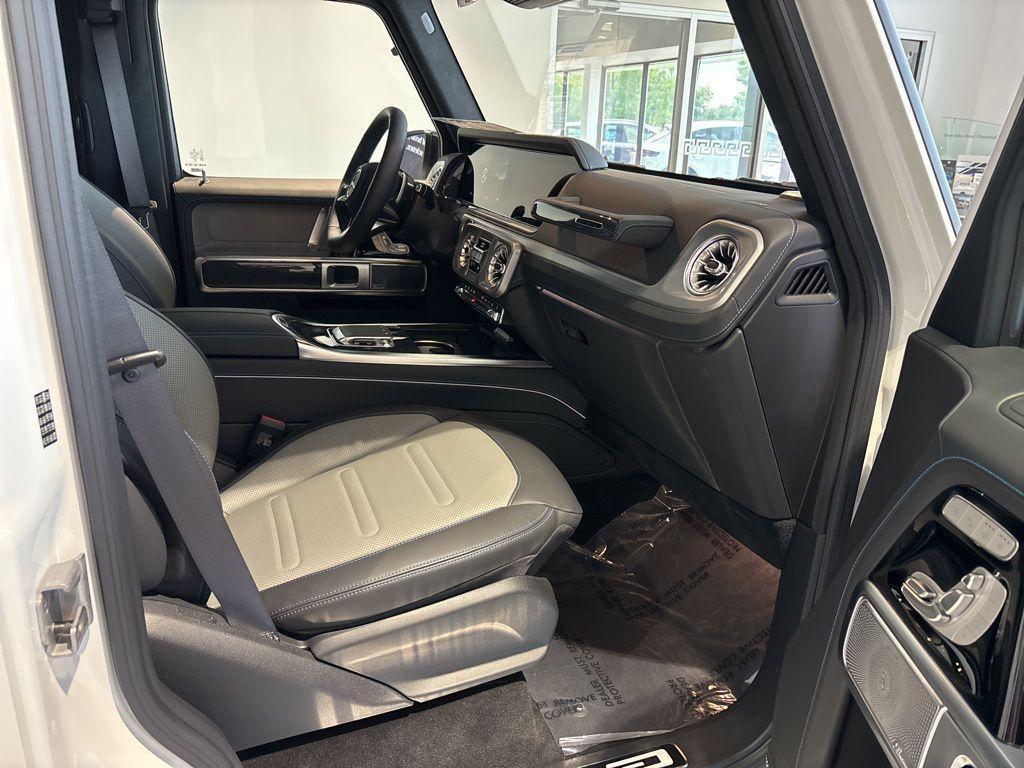 new 2025 Mercedes-Benz G-Class car, priced at $183,753