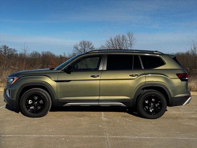 new 2025 Volkswagen Atlas car, priced at $48,139