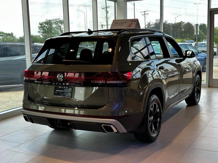 new 2024 Volkswagen Atlas car, priced at $43,315