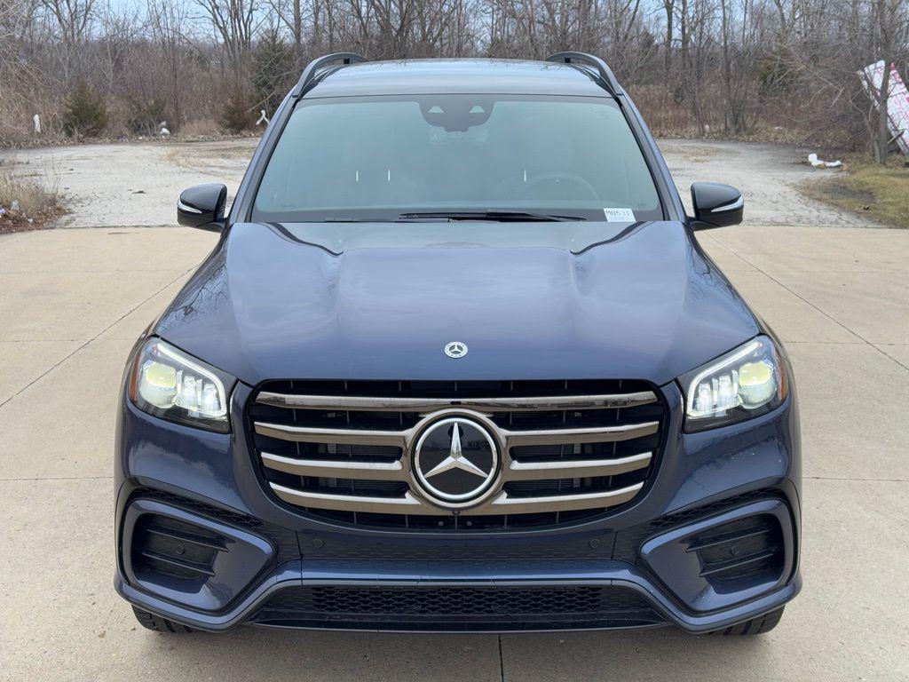 new 2025 Mercedes-Benz GLS 450 car, priced at $101,403