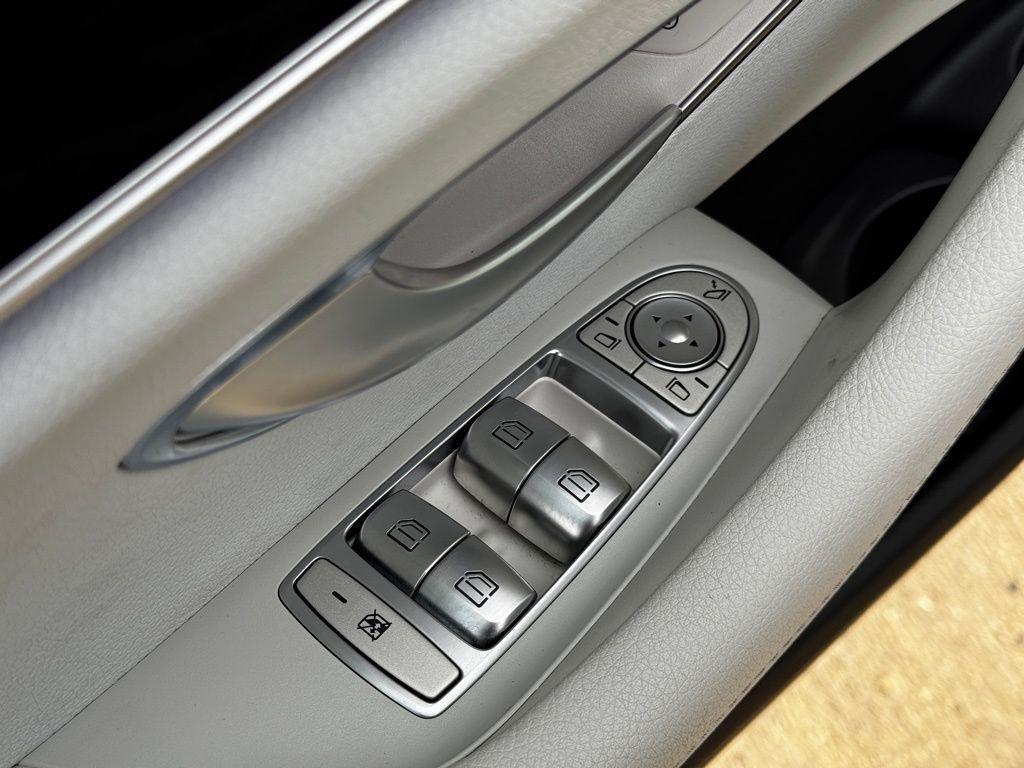 used 2022 Mercedes-Benz E-Class car, priced at $38,687