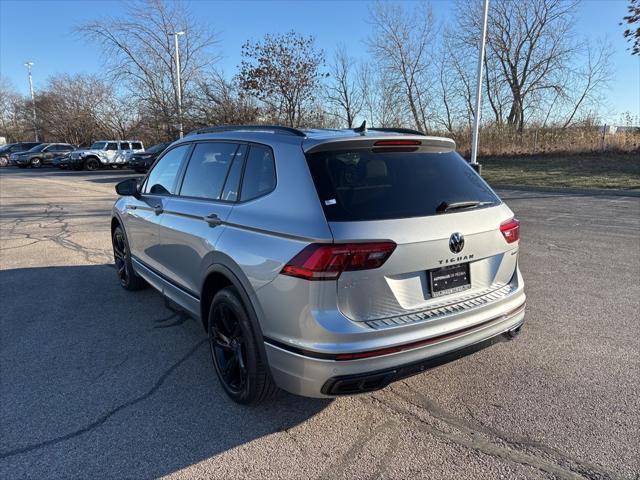 new 2024 Volkswagen Tiguan car, priced at $35,106