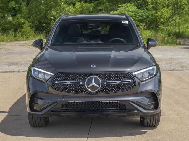 new 2024 Mercedes-Benz GLC 300 car, priced at $59,815