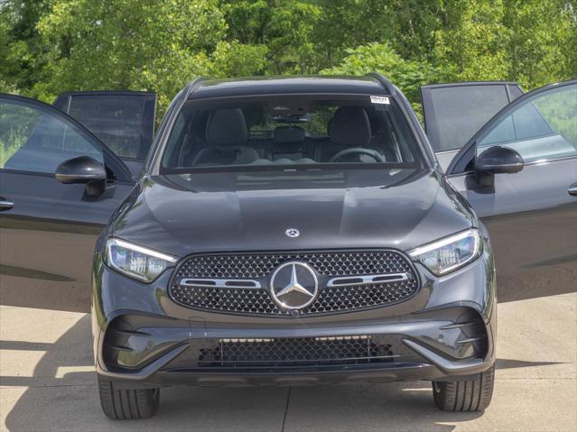 new 2024 Mercedes-Benz GLC 300 car, priced at $59,815