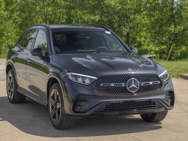 new 2024 Mercedes-Benz GLC 300 car, priced at $59,815