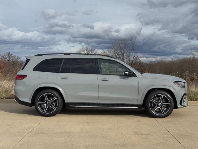 new 2025 Mercedes-Benz GLS 450 car, priced at $102,550