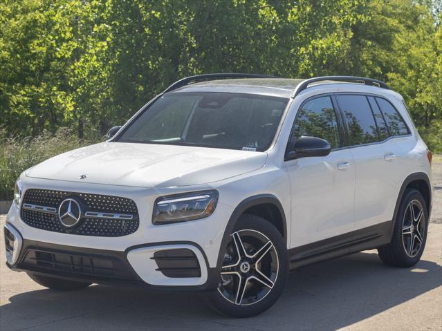 new 2024 Mercedes-Benz GLB 250 car, priced at $54,625