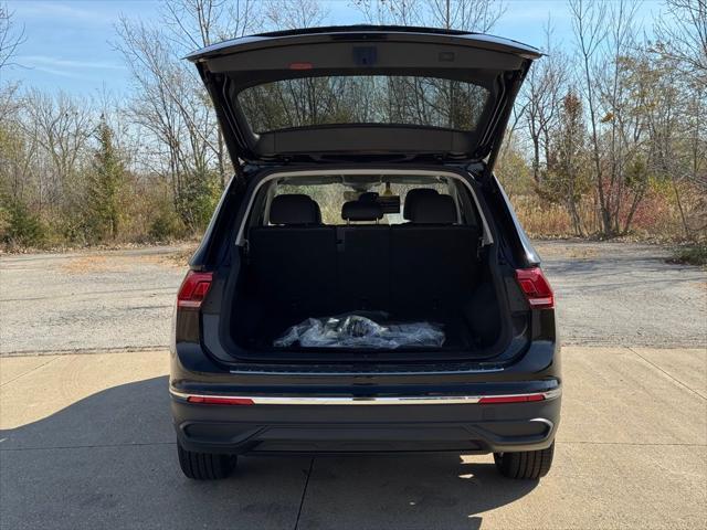 new 2024 Volkswagen Tiguan car, priced at $31,996