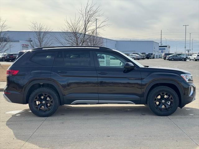 new 2025 Volkswagen Atlas car, priced at $47,444