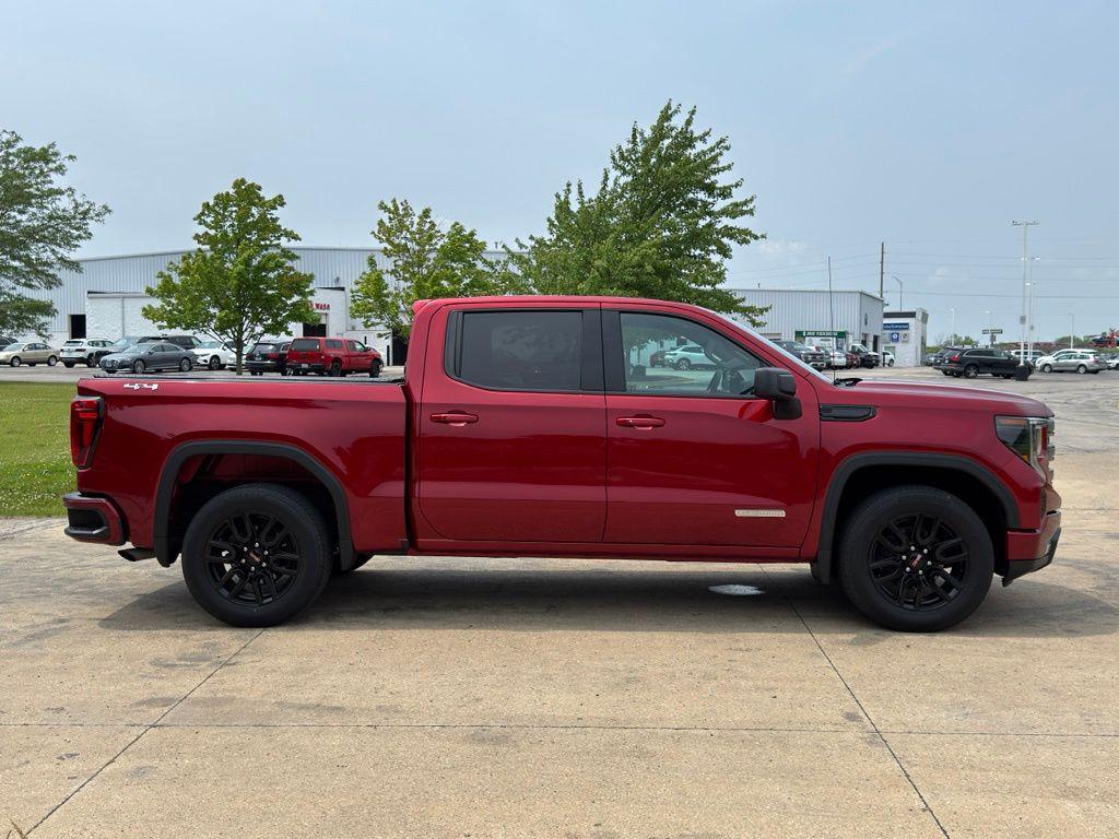 used 2022 GMC Sierra 1500 car, priced at $39,026
