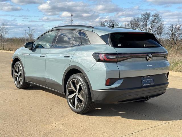 new 2025 Volkswagen ID.4 car, priced at $49,125
