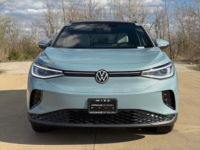 new 2025 Volkswagen ID.4 car, priced at $50,125
