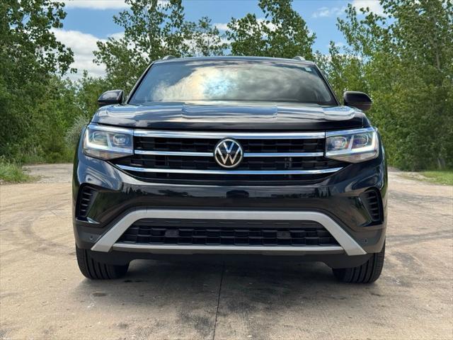 used 2022 Volkswagen Atlas Cross Sport car, priced at $32,076