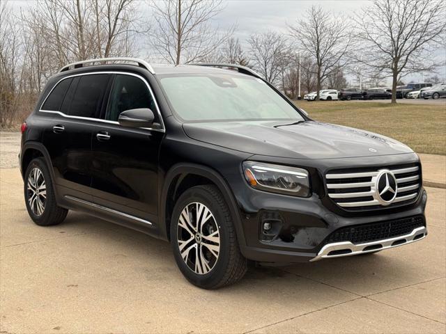 new 2024 Mercedes-Benz GLB 250 car, priced at $42,995