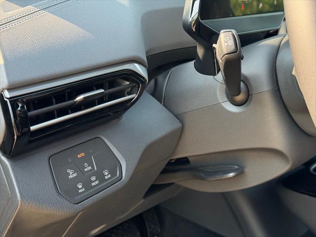 new 2025 Volkswagen ID.4 car, priced at $48,800