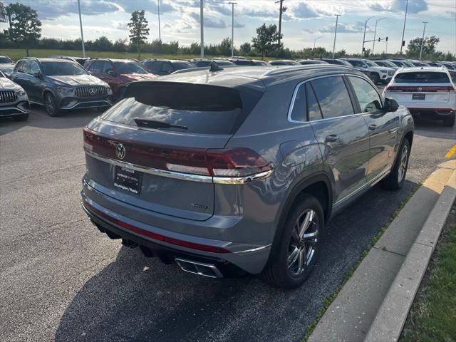 new 2024 Volkswagen Atlas Cross Sport car, priced at $45,618